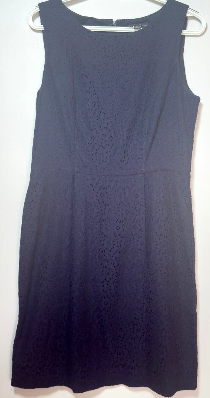 Brooks Brothers 346 Navy Eyelet Lace Sheath Dress, Size 8